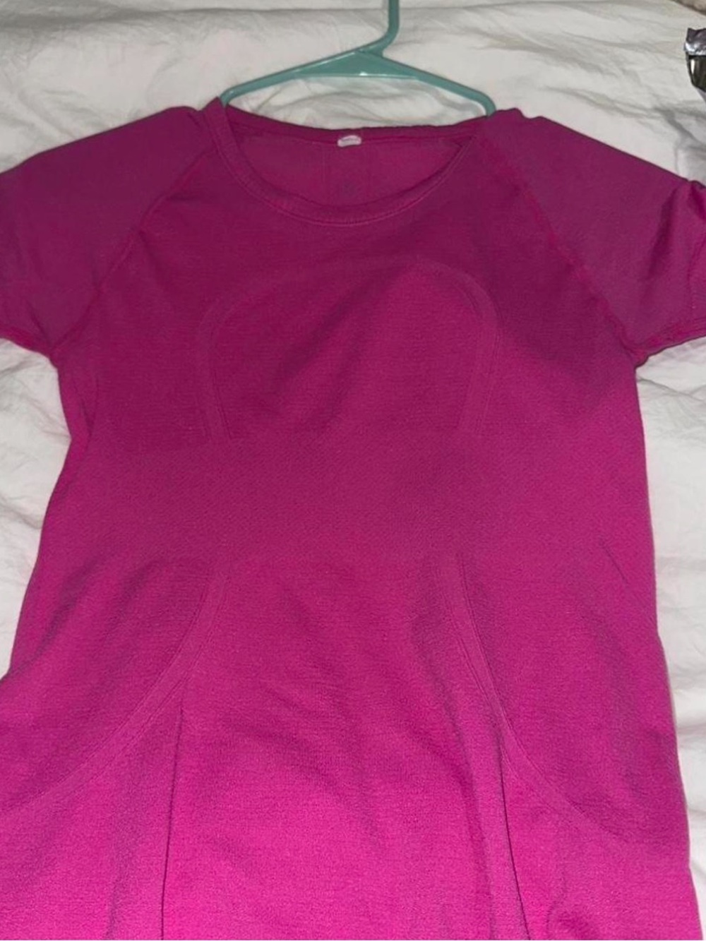 lululemon athletica Short Sleeve Crew Top in Bright Magenta
